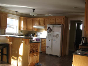 300 starboard drive kitchen before